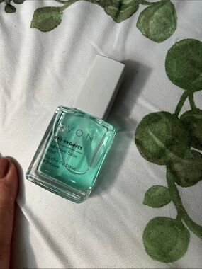 AVON Nail Experts Adhesive Base Coat